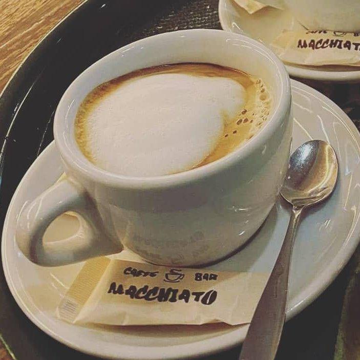 Caffe bar Macchiato Logo