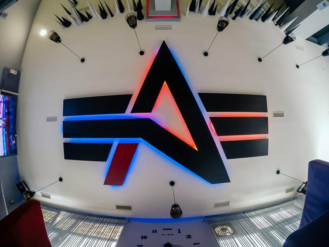 Internet Klub Alpha Logo