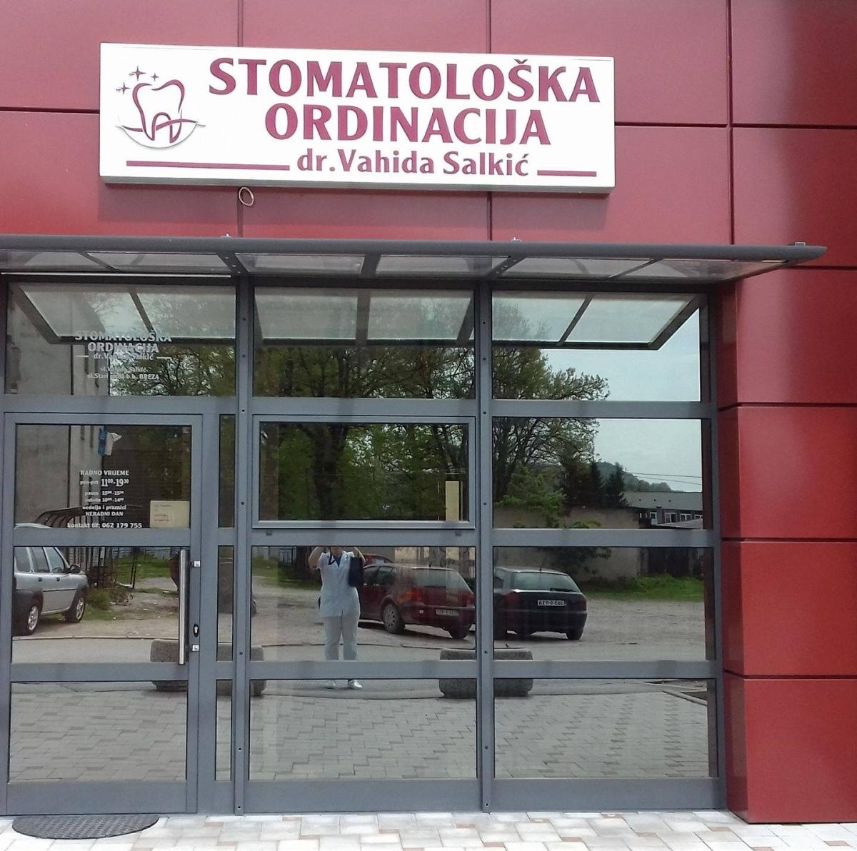 Stomatološka ordinacija Vahida dr Salkić Logo