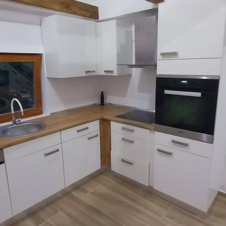 Salon namještaja Loncar Logo