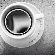 Eli's Caffè Logo