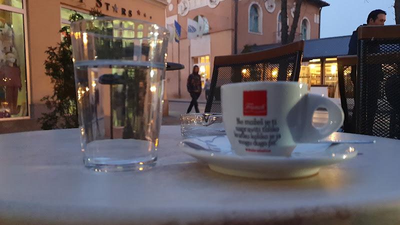 Caffe bar Ripli /Hammer Logo