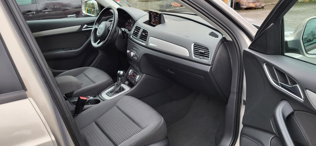 Fotografija uz recenziju