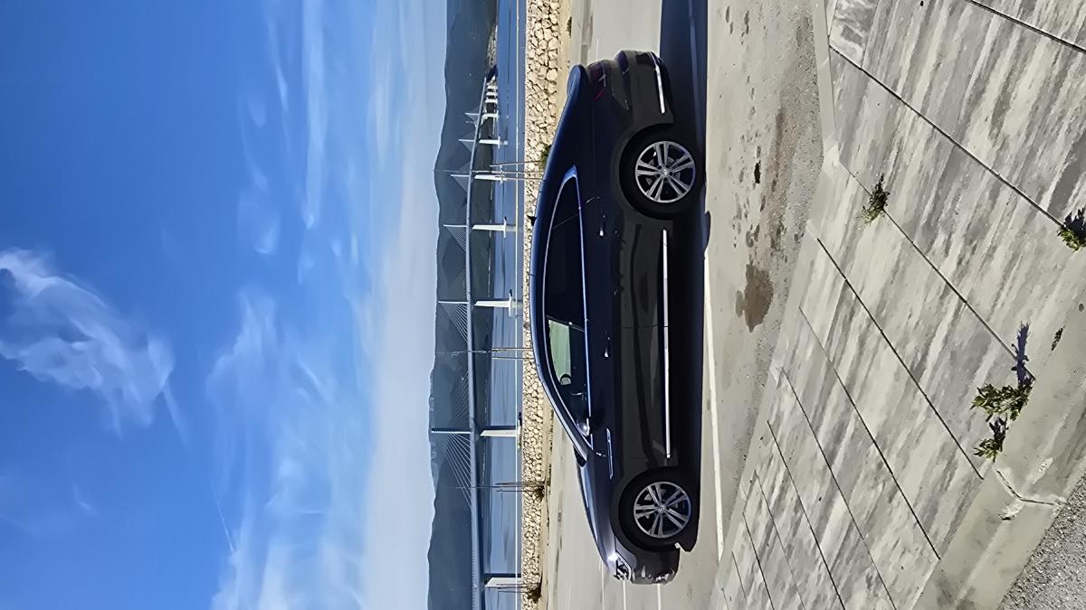 Fotografija uz recenziju