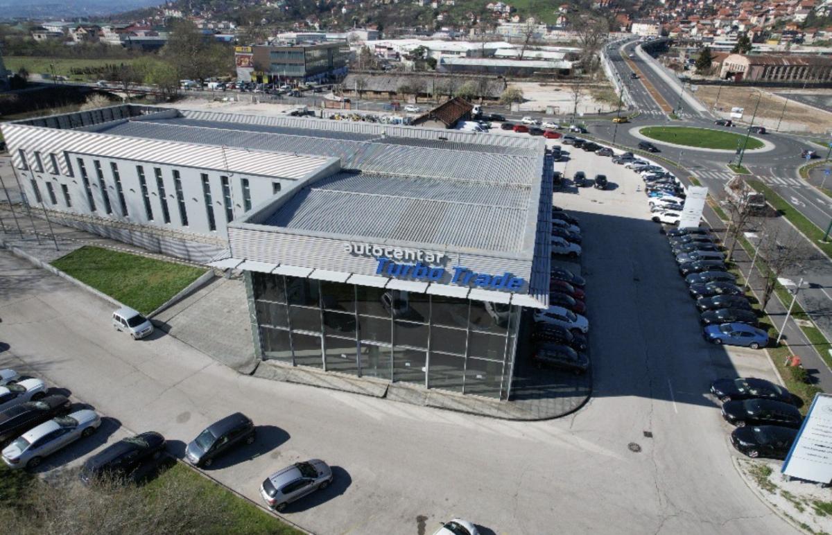 Fotografija uz recenziju