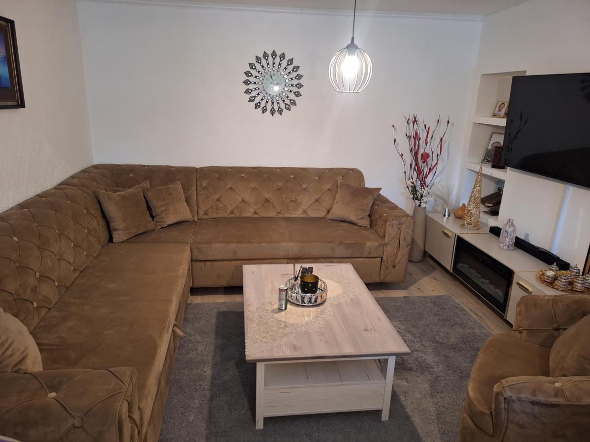 Fotografija uz recenziju